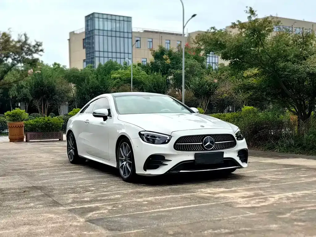 Mercedes-Benz E-Class (Import) — фото 3