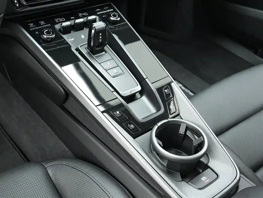 Porsche 911 2023 из CN, фото 10