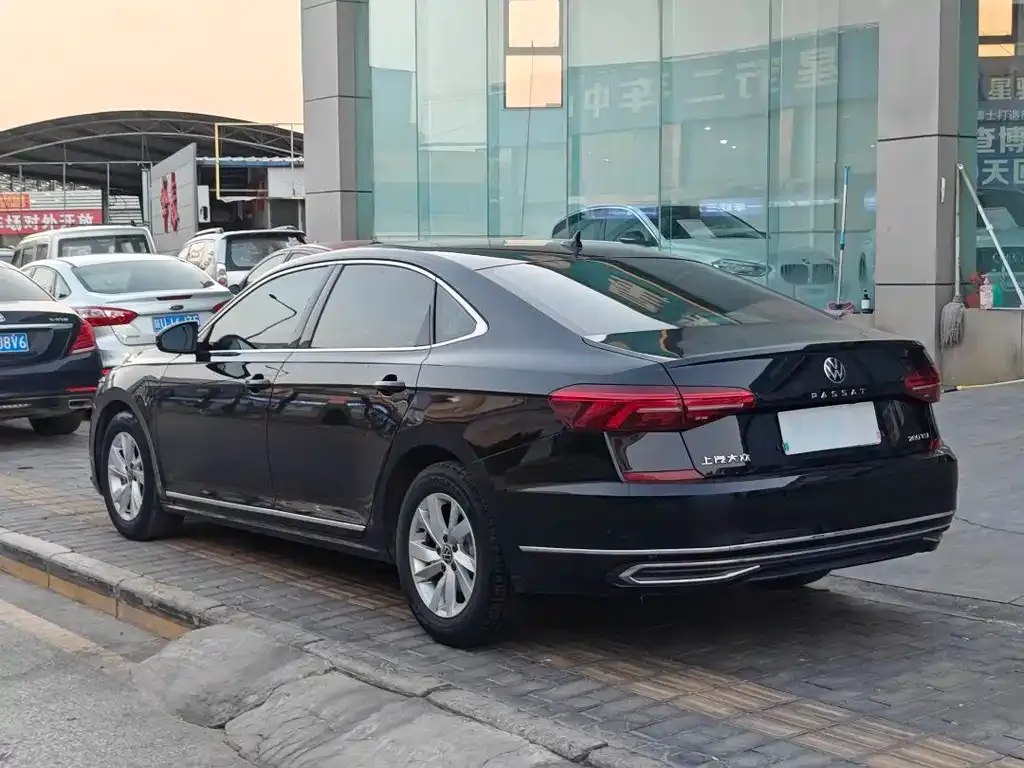 Volkswagen Passat 2022 из CN, фото 7