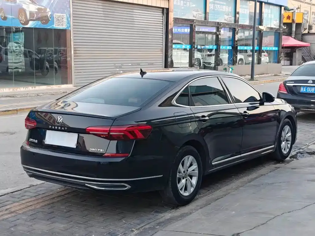 Volkswagen Passat 2022 из CN, фото 9