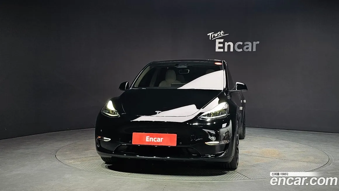 Tesla Model Y — фото 3