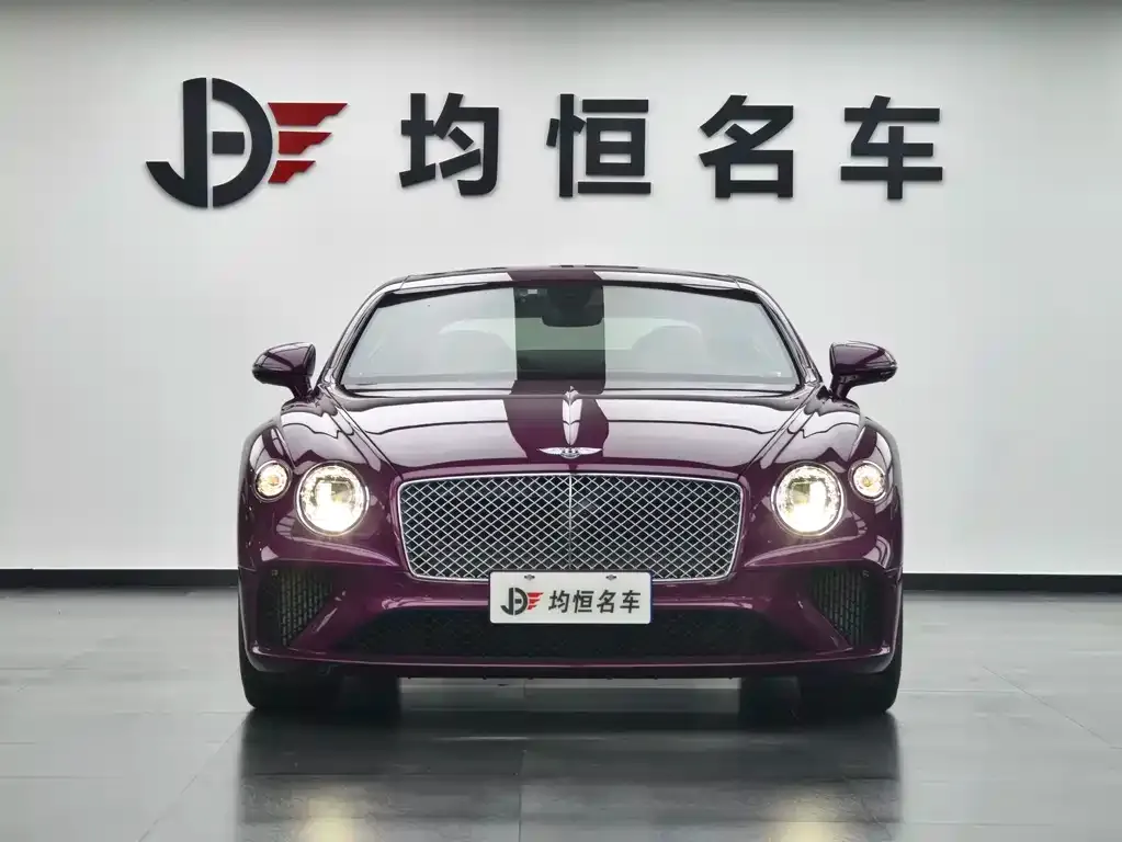 Bentley Continental 2024 из CN, фото 3