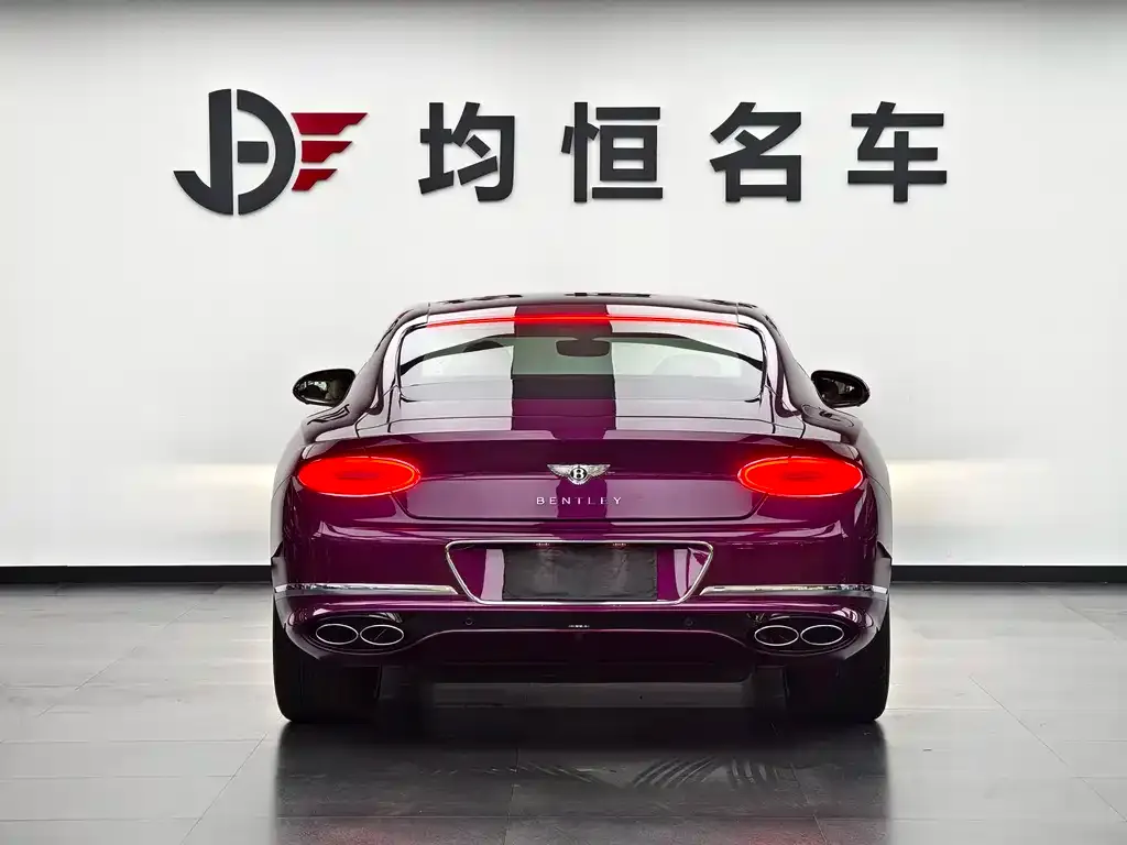 Bentley Continental 2024 из CN, фото 4