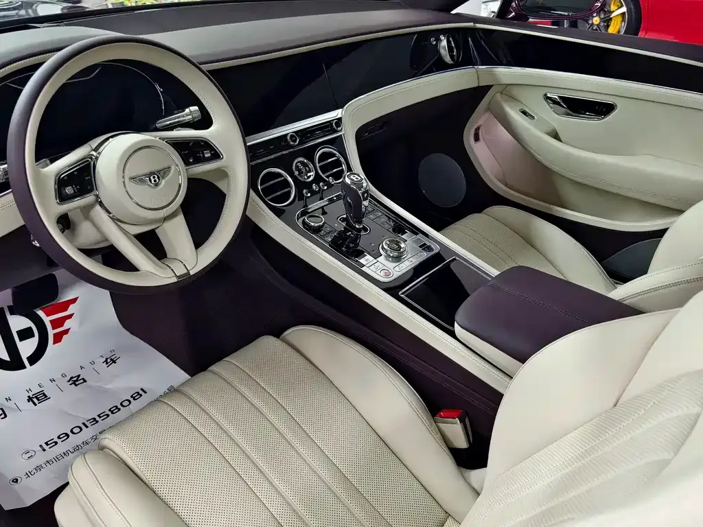 Bentley Continental 2024 из CN, фото 9