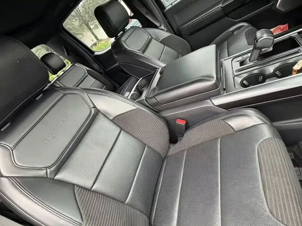 Ford F-150 Raptor 2022 из CN, фото 8