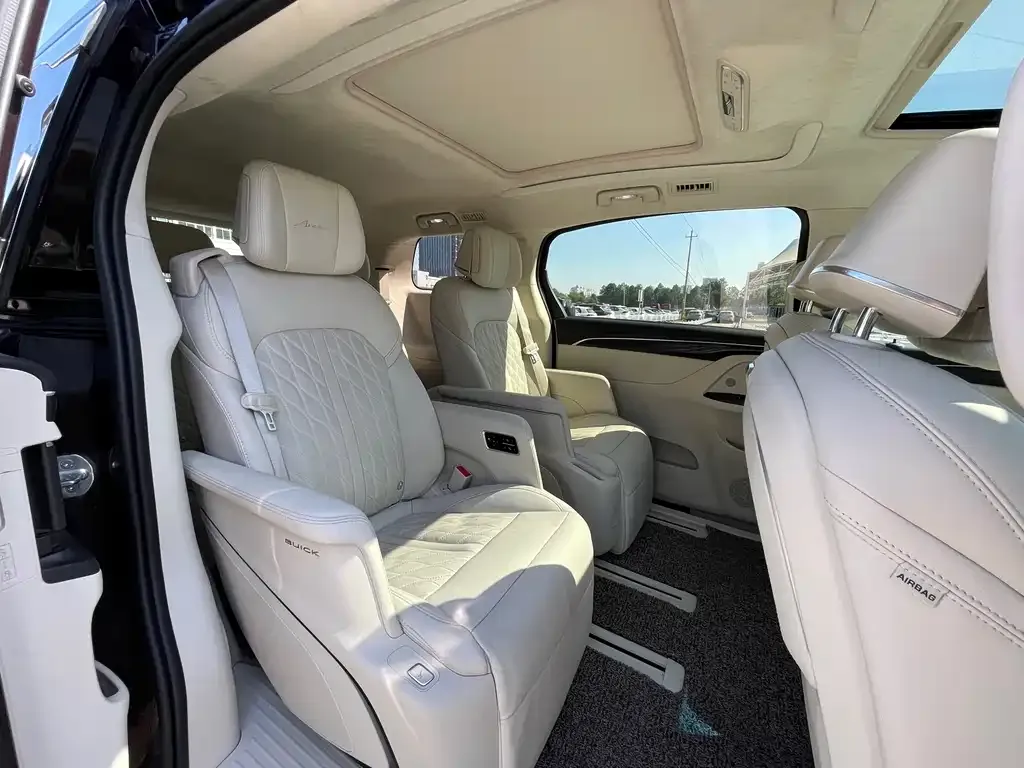 Buick GL8 2021 из CN, фото 10