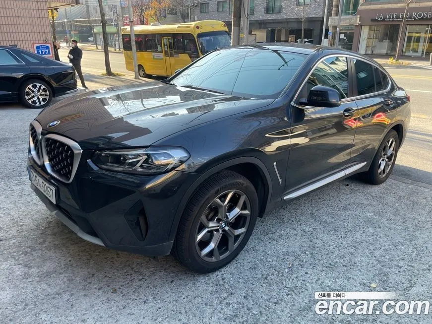 BMW X4 2022 из KR, фото 4