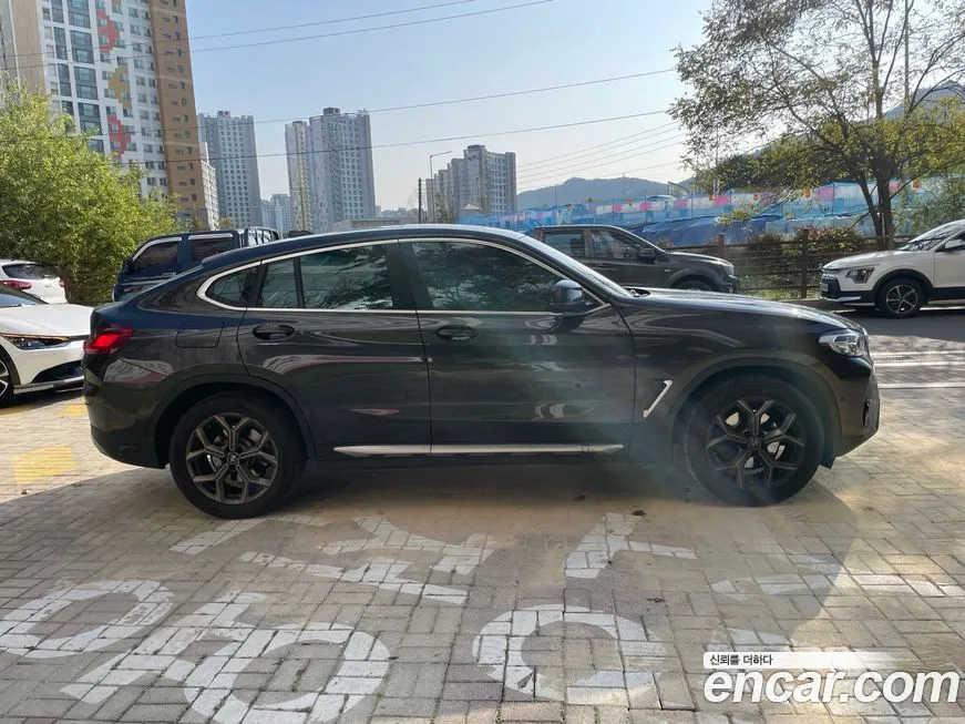 BMW X4 2022 из KR, фото 6