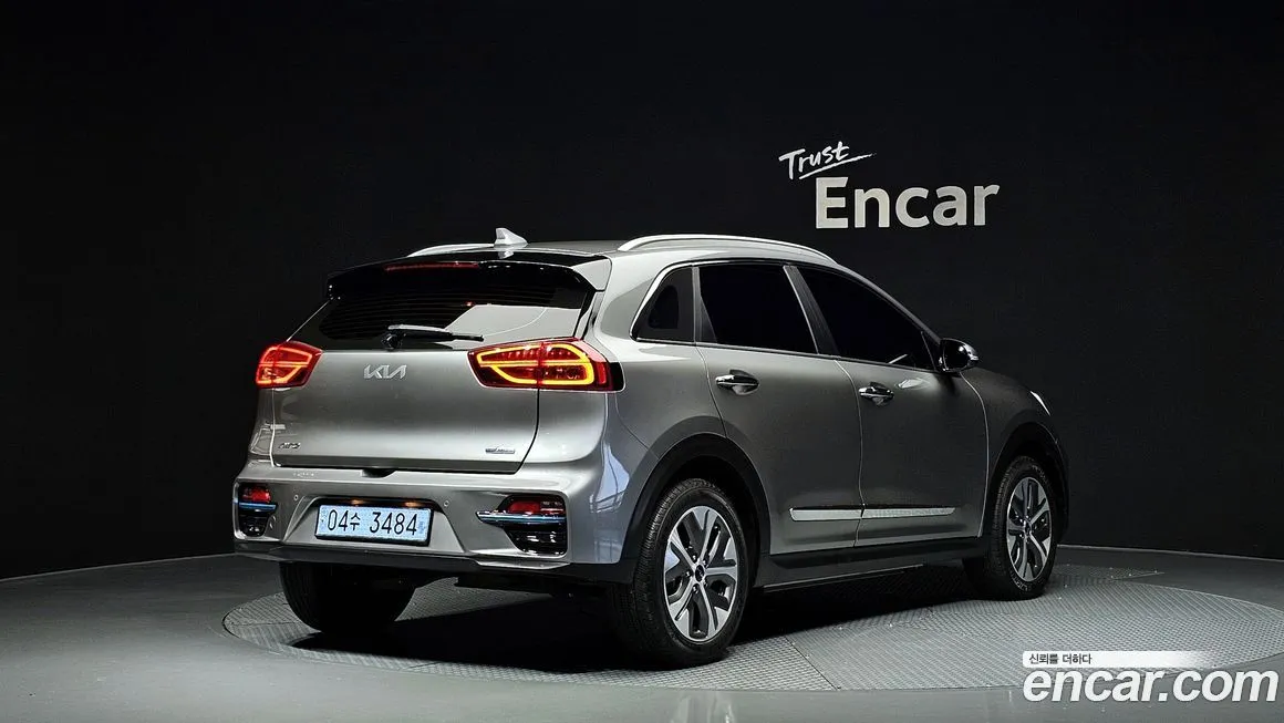 Kia Niro — фото 2