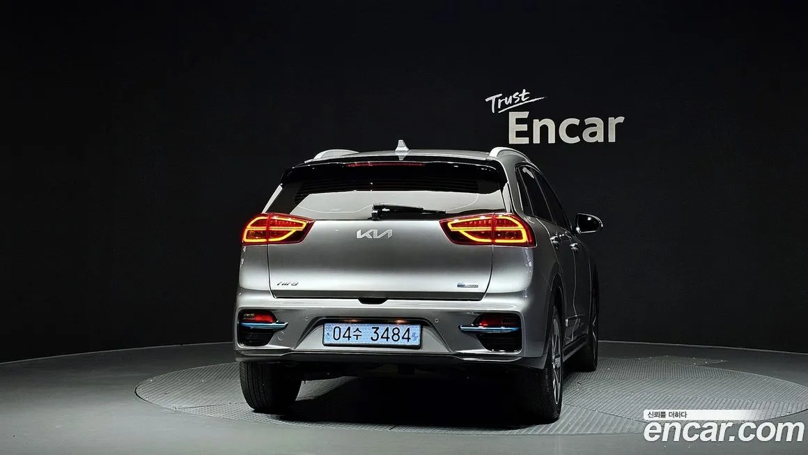 Kia Niro — фото 4