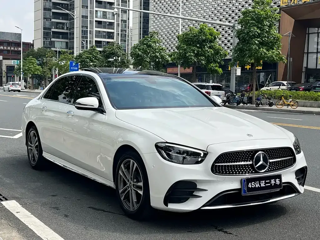 Mercedes-Benz E-Class 2022 из CN, фото 3