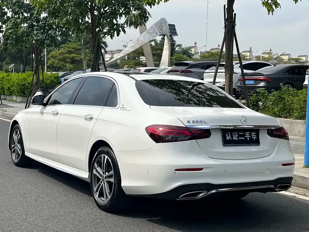 Mercedes-Benz E-Class 2022 из CN, фото 4