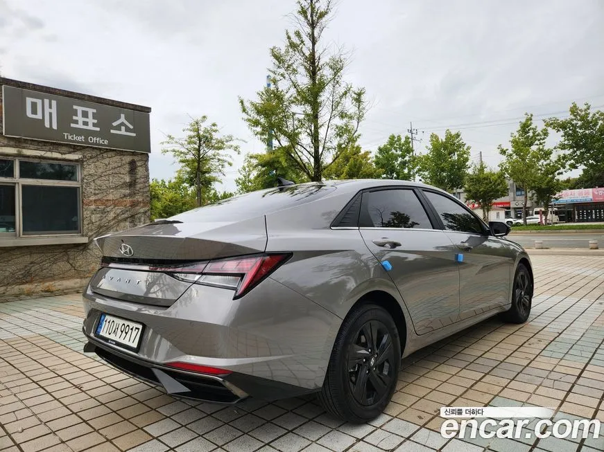 Hyundai AVANTE — фото 2