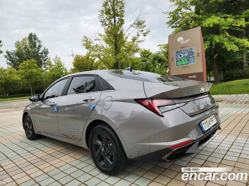 Hyundai AVANTE — фото 5