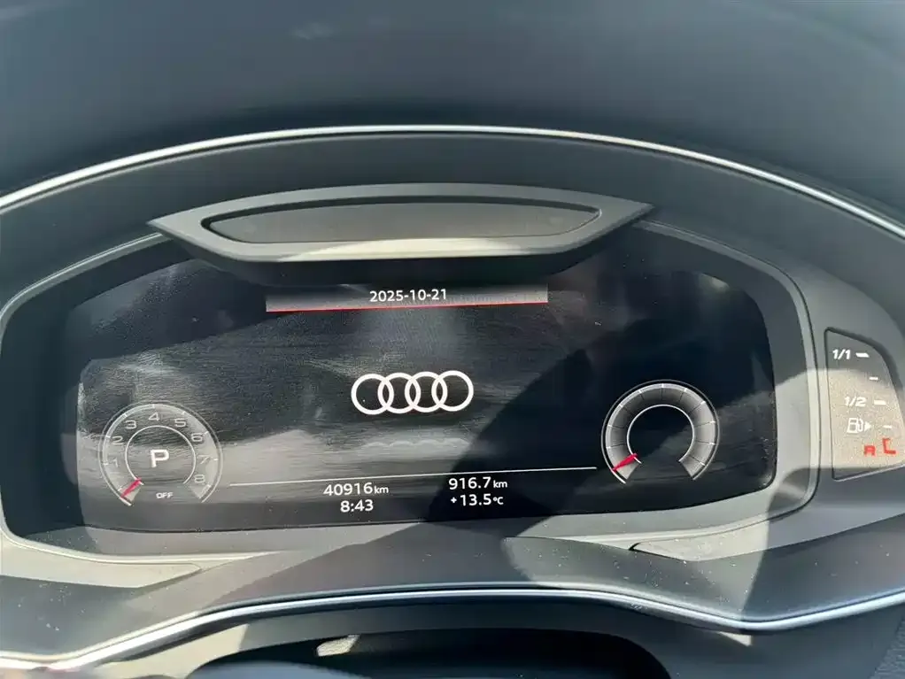 Audi A6L — фото 8