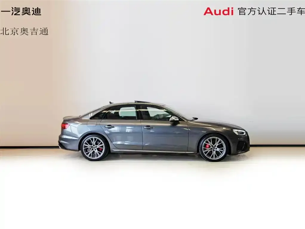 Audi S4 2024 из CN, фото 3