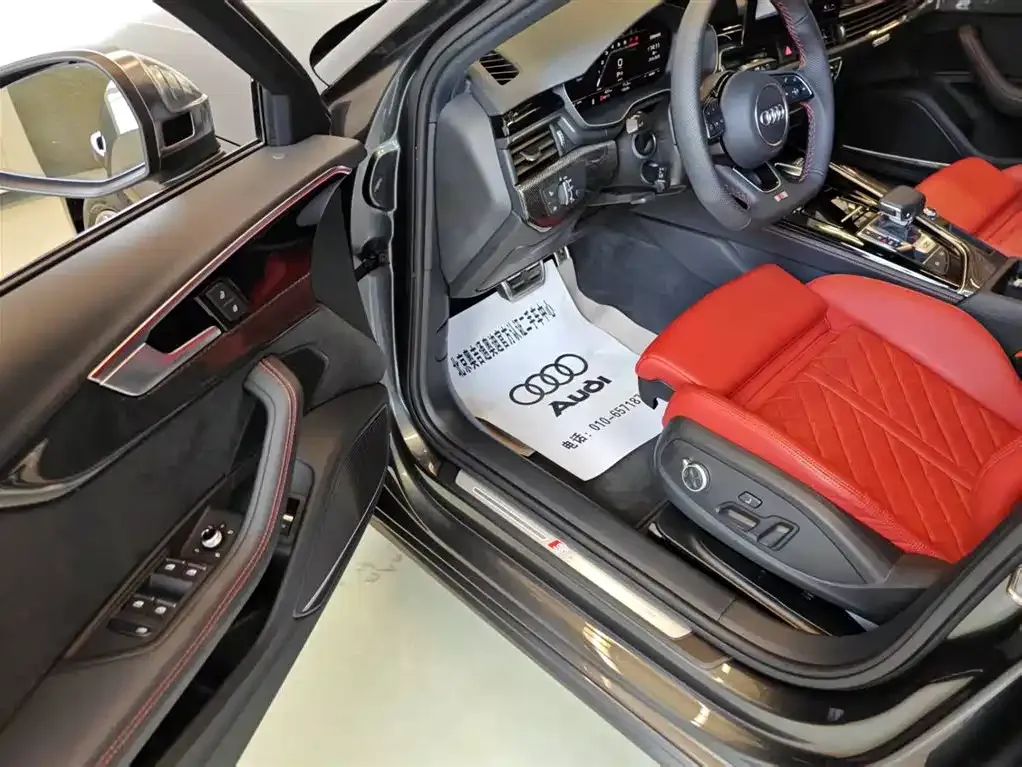 Audi S4 2024 из CN, фото 6