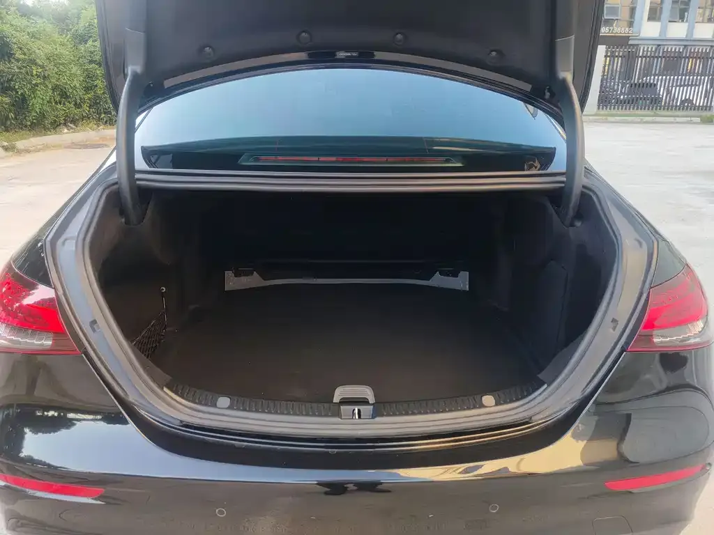 Mercedes-Benz E-Class 2022 из CN, фото 10