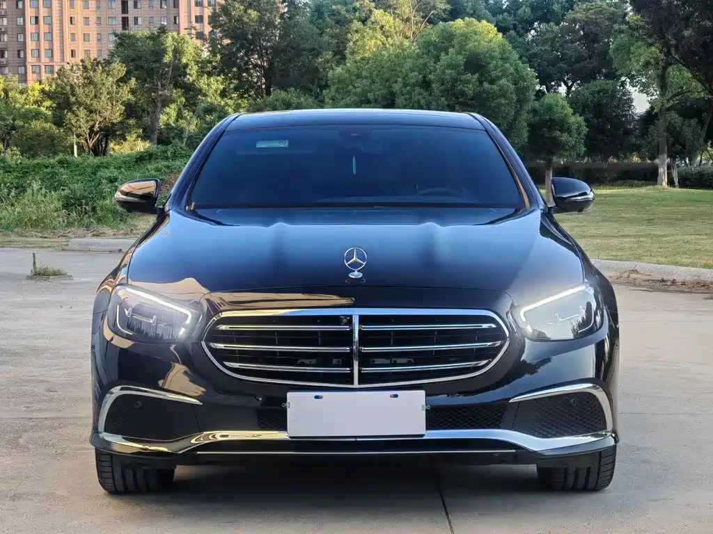 Mercedes-Benz E-Class 2022 из CN, фото 3