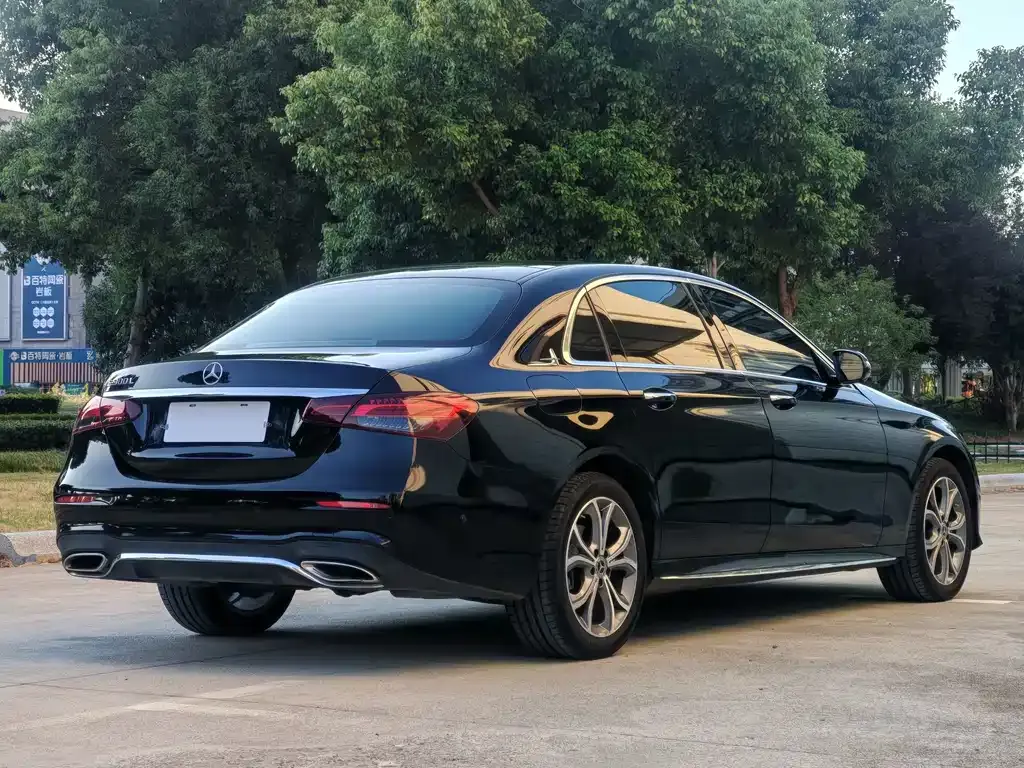 Mercedes-Benz E-Class 2022 из CN, фото 5