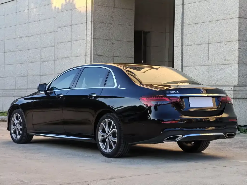 Mercedes-Benz E-Class 2022 из CN, фото 7