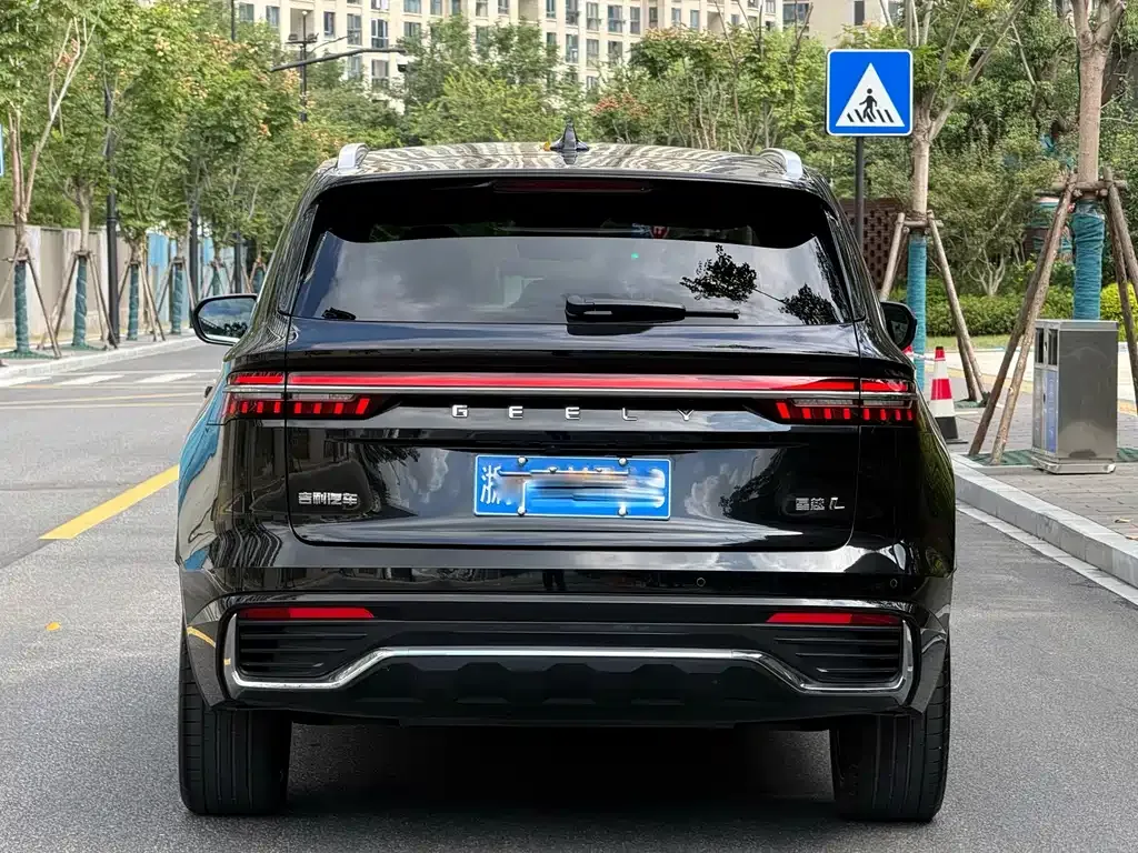 Geely Xingyue L — фото 4