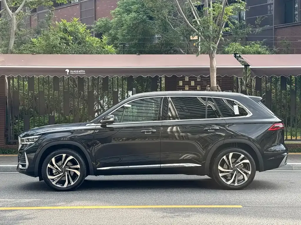 Geely Xingyue L — фото 6