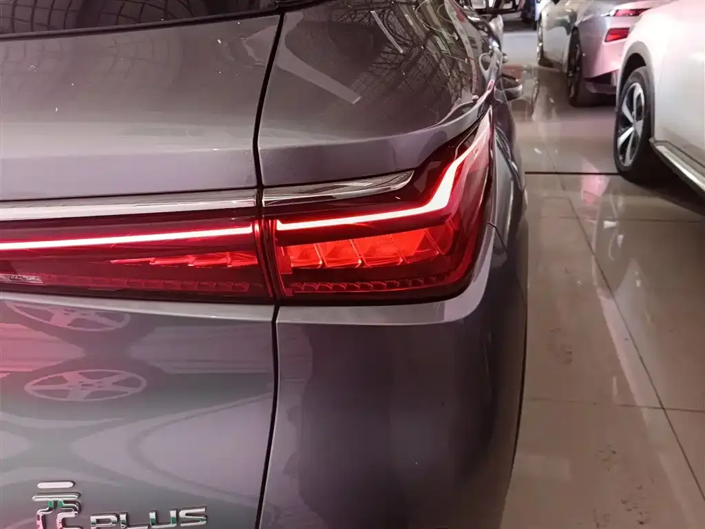 [object Object] Yuan Plus 2022 из CN, фото 8