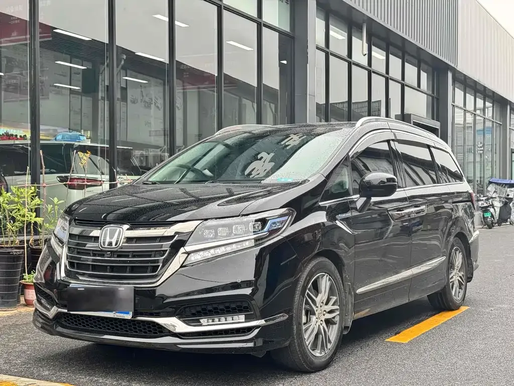Honda Elysion 2021 из CN, фото 1