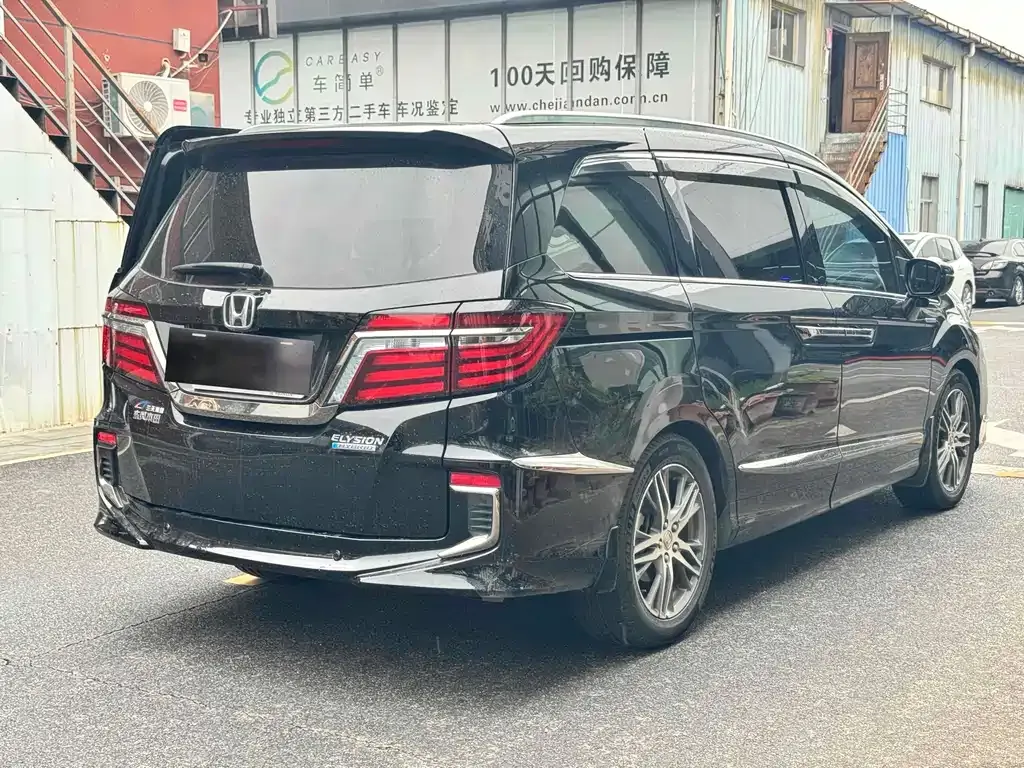 Honda Elysion 2021 из CN, фото 9