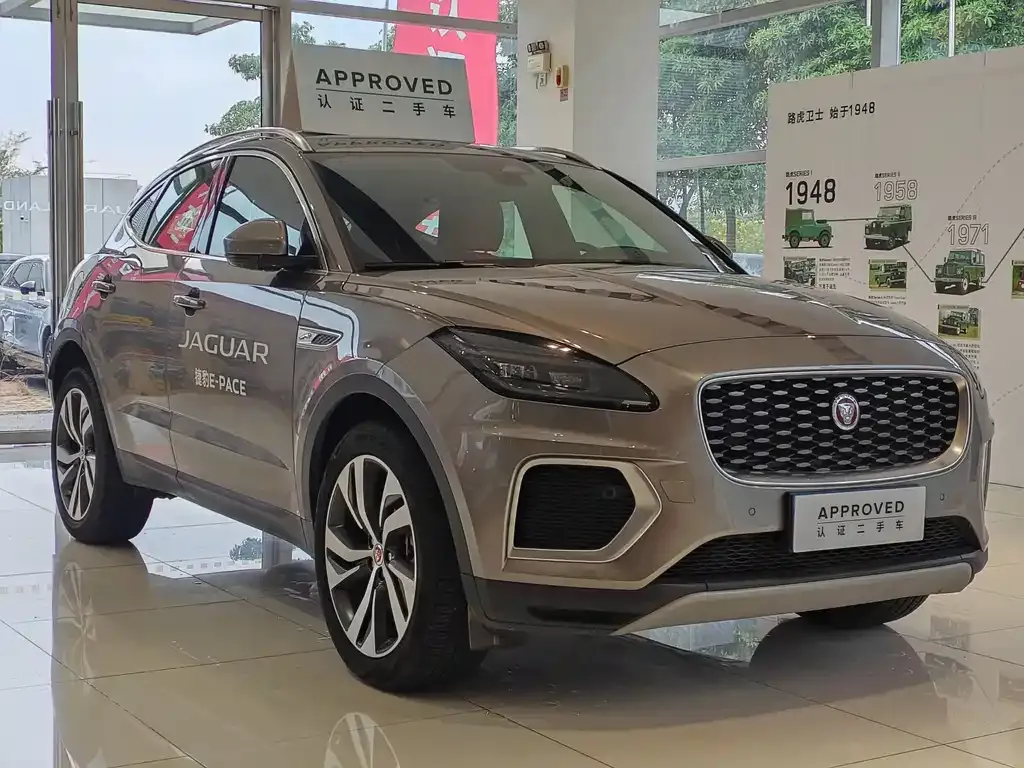 Jaguar E-PACE 2023 из CN, фото 2
