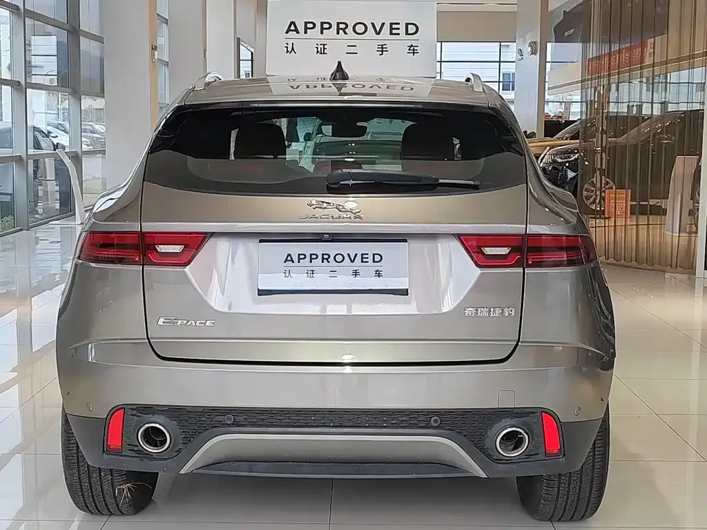 Jaguar E-PACE 2023 из CN, фото 6