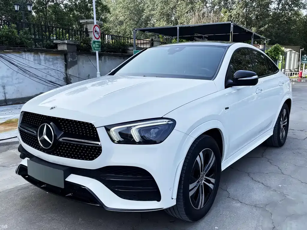 Mercedes-Benz GLE Coupe New Energy — фото 1
