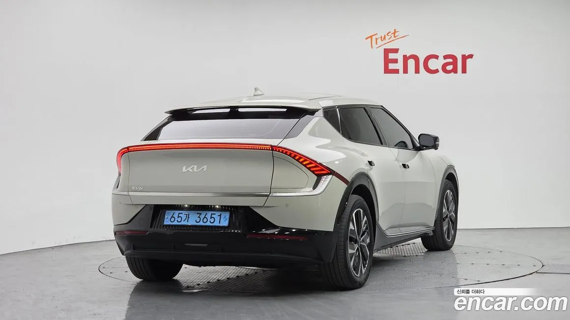 Kia EV6 — фото 4
