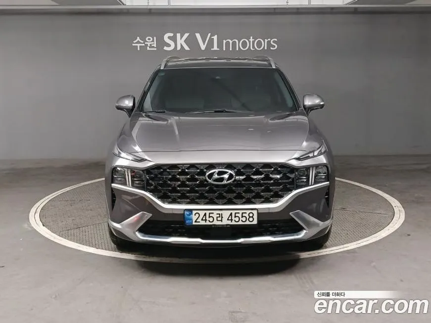 Hyundai Santafe — фото 1