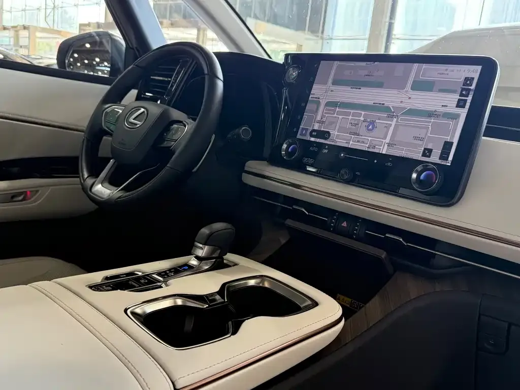 Lexus LM 2024 из CN, фото 8