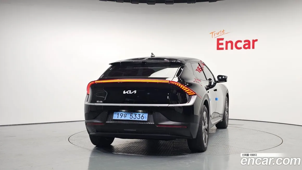 Kia EV6 — фото 4