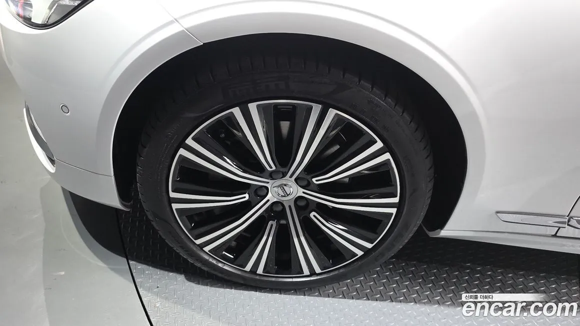Volvo S90 2025 из KR, фото 5