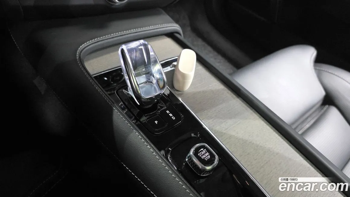 Volvo S90 2025 из KR, фото 9