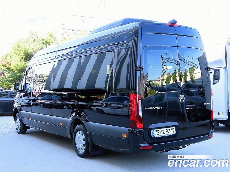 Mercedes-Benz Sprinter 2024 из KR, фото 4