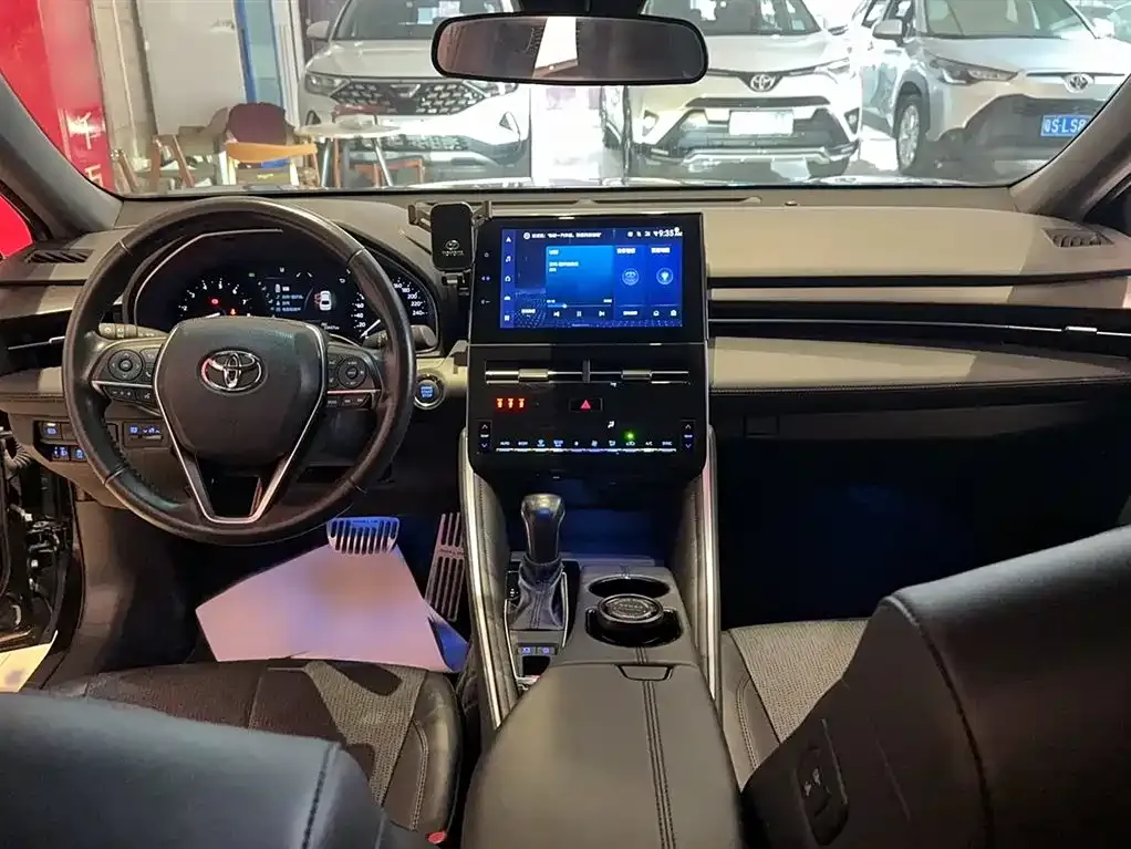 Toyota Avalon 2023 из CN, фото 10
