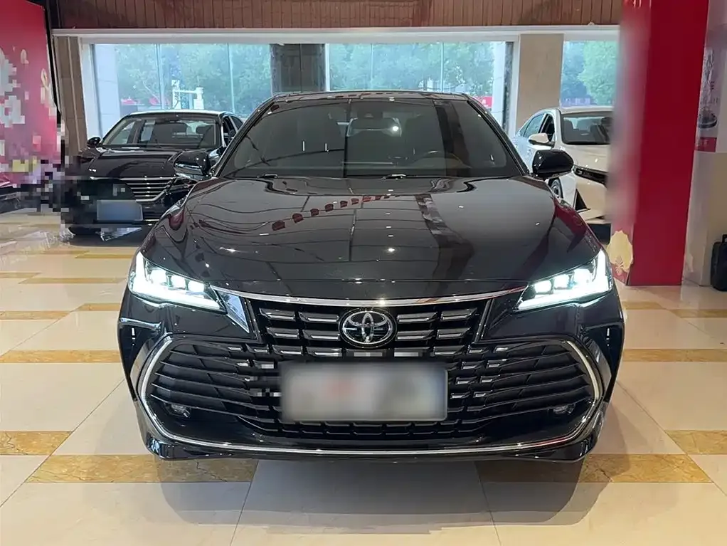 Toyota Avalon 2023 из CN, фото 3