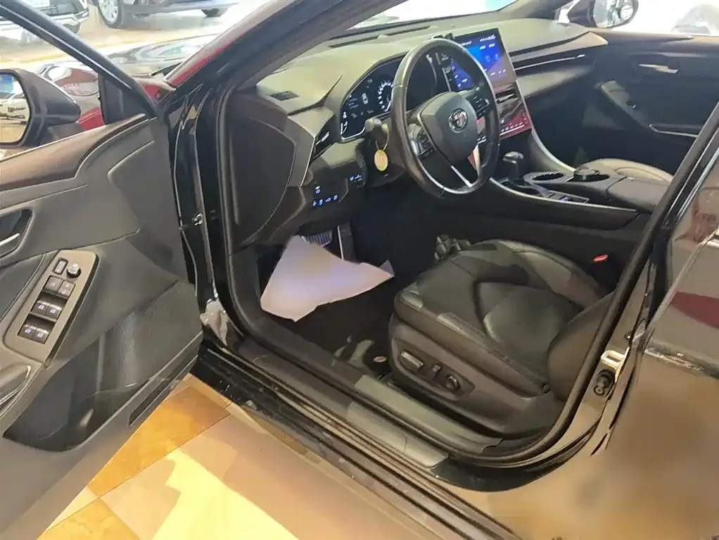 Toyota Avalon 2023 из CN, фото 9