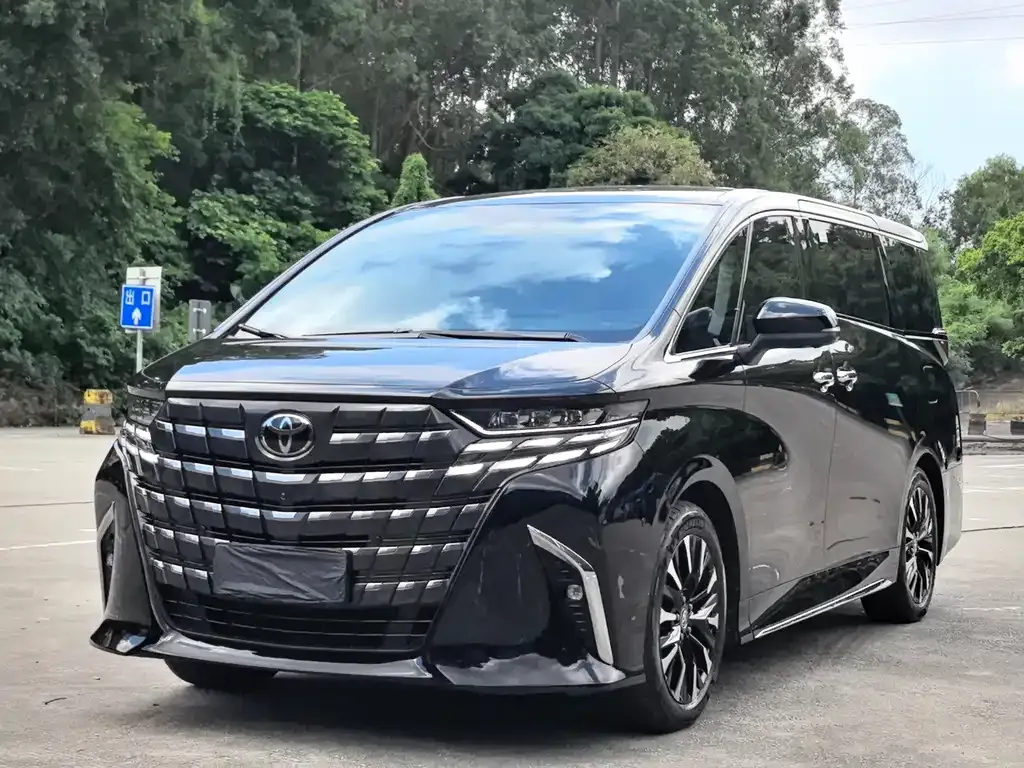Toyota Alphard 2024 из CN, фото 1