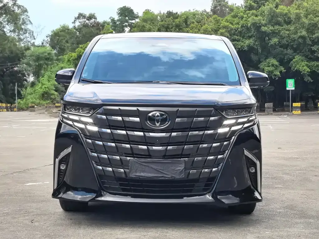 Toyota Alphard 2024 из CN, фото 2