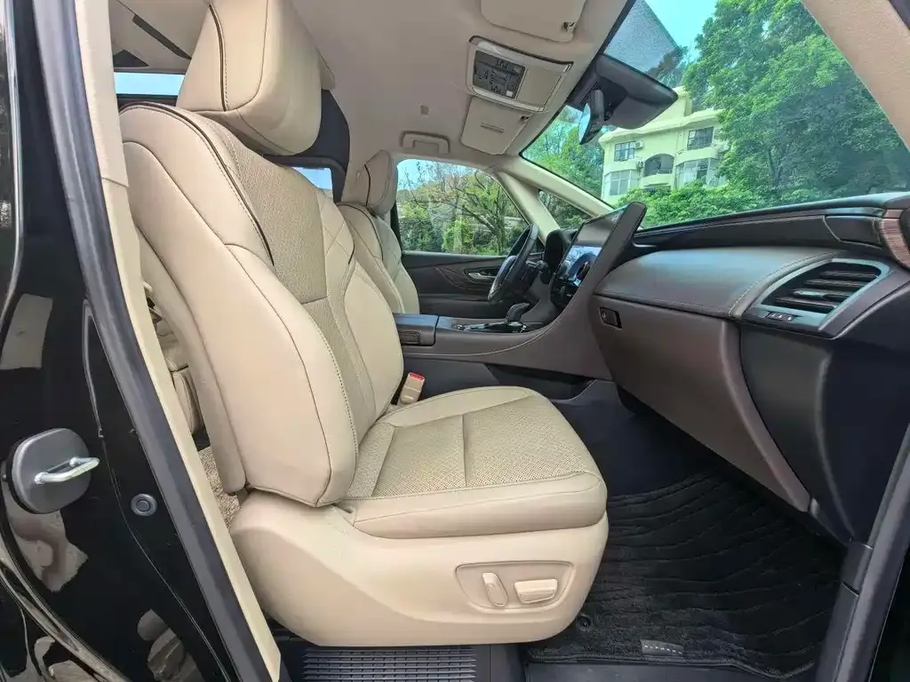 Toyota Alphard 2024 из CN, фото 9