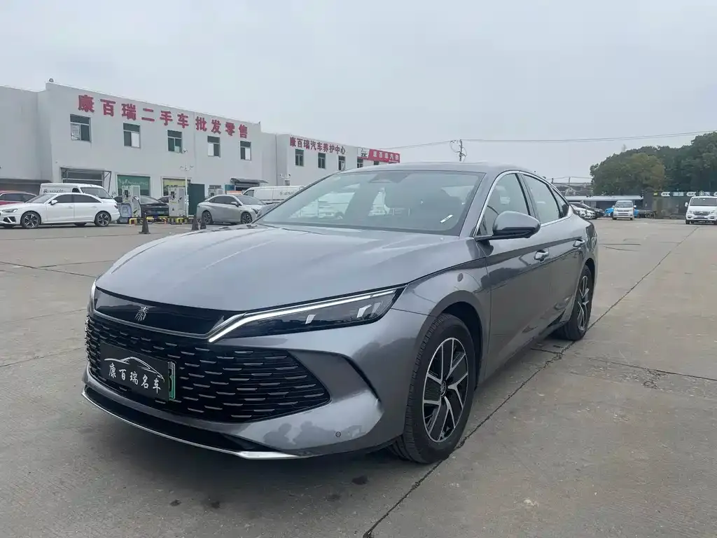 BYD Qin L — фото 1