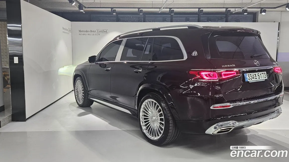 Mercedes-Benz GLS-Class — фото 6