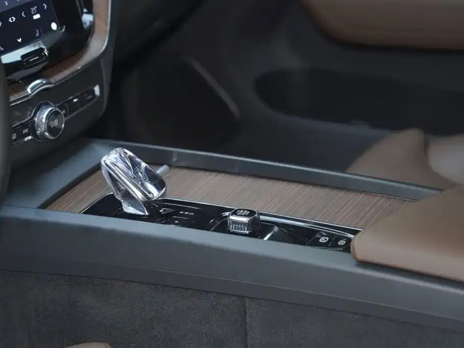 [object Object] XC60 2024 из CN, фото 9