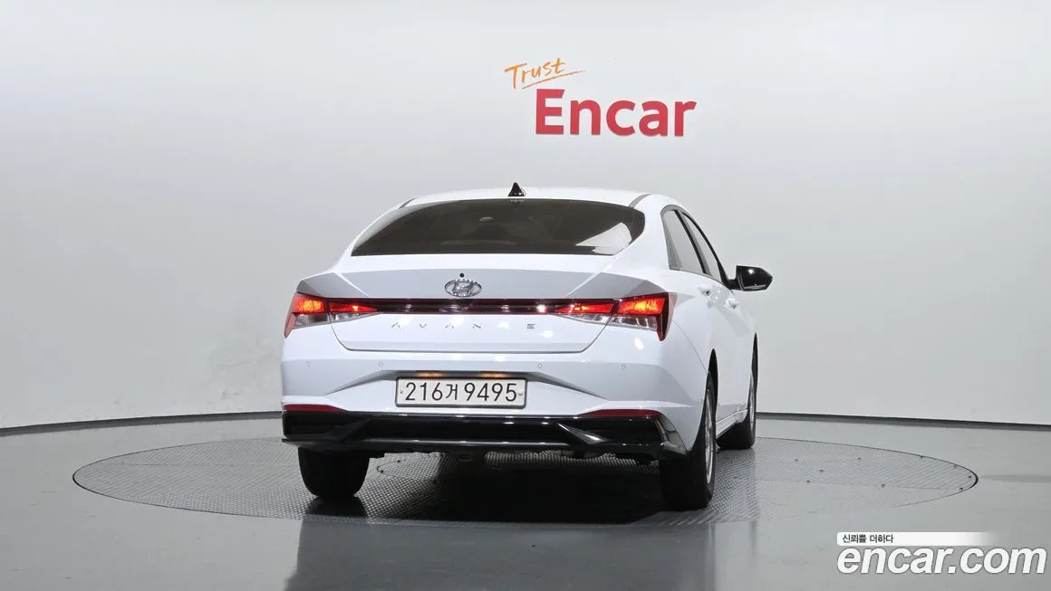 Hyundai AVANTE — фото 4